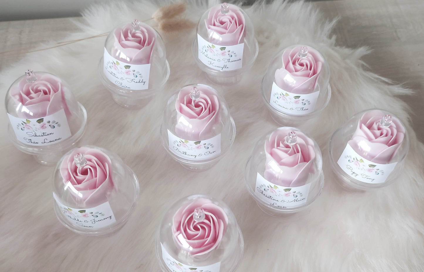 Rose de savon sous cloche